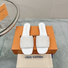 Louis Vuitton Slippers